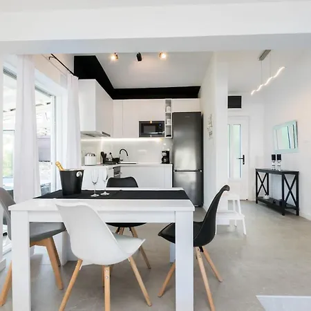House Nika *