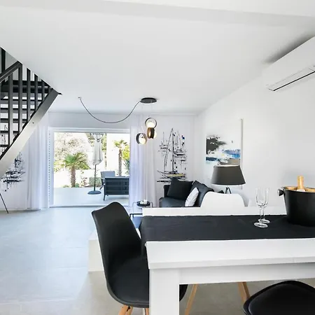 House Nika