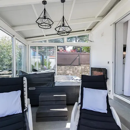 House Nika Punat