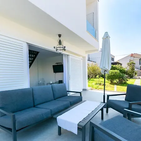 House Nika Holiday home